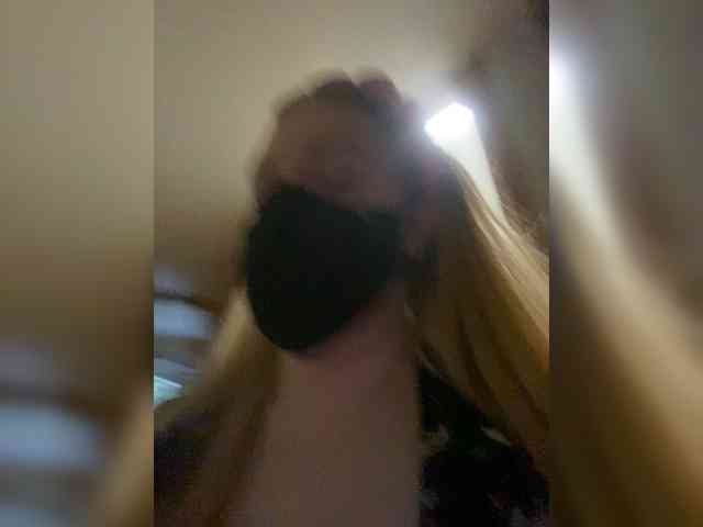 Donut-red webcam