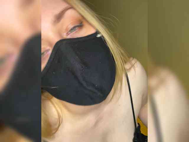 Donut-red webcam