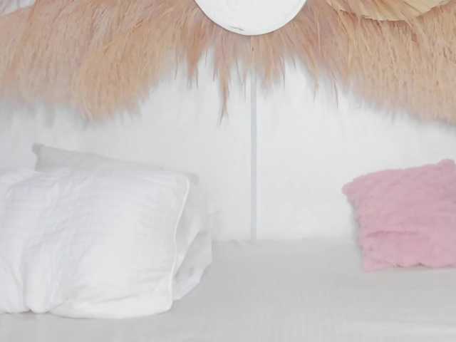 Shakebigass live on BongaCams