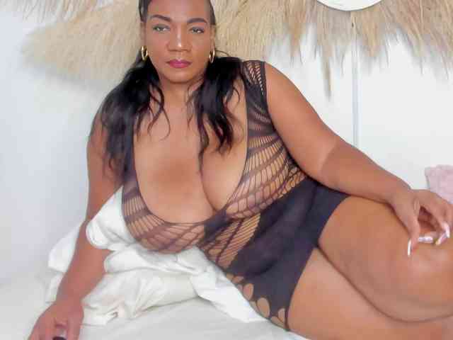Shakebigass webcam