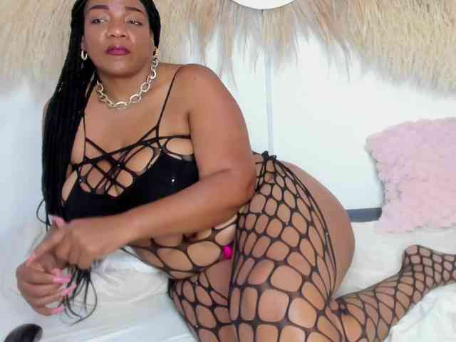 Shakebigass webcam