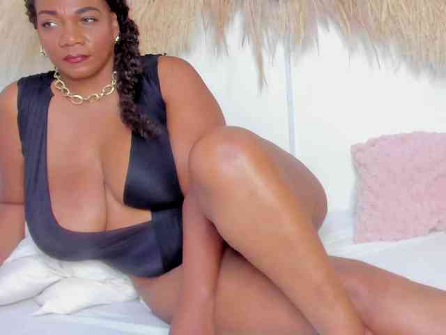 Shakebigass webcam