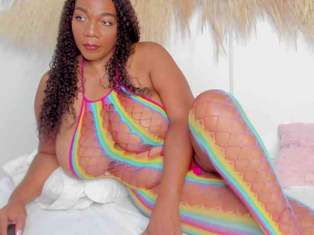 Shakebigass webcam