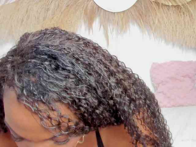 Shakebigass webcam