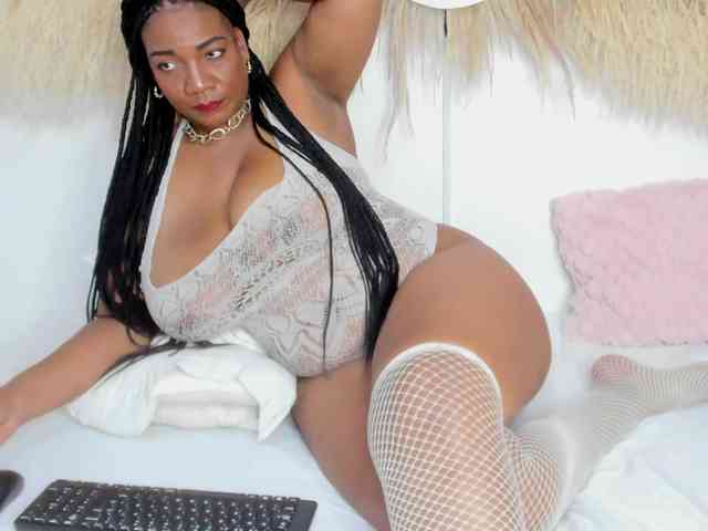 Shakebigass webcam