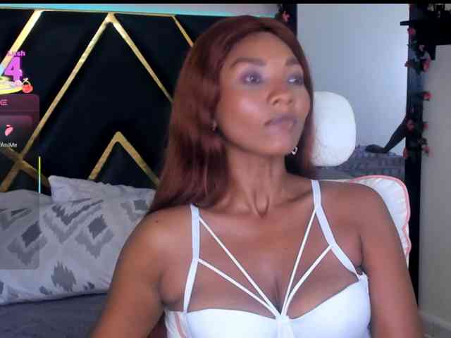 Gina-Latin webcam