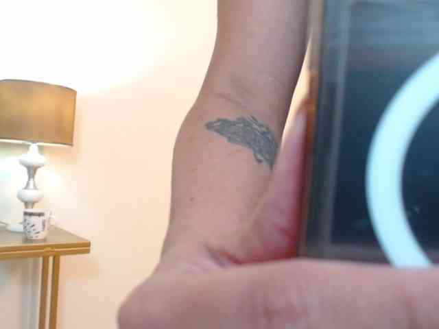 SophiaQueens webcam