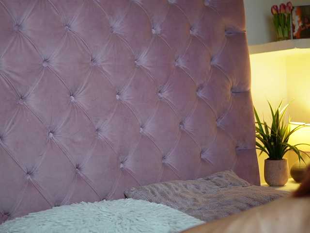 MaiaMini live cam on BongaCams