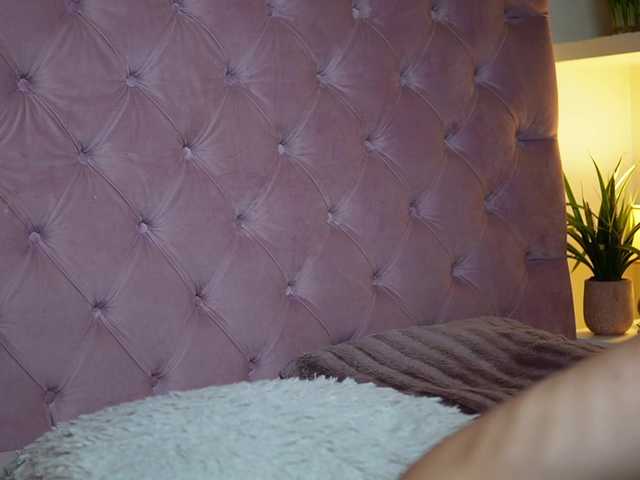 MaiaMini live cam on BongaCams