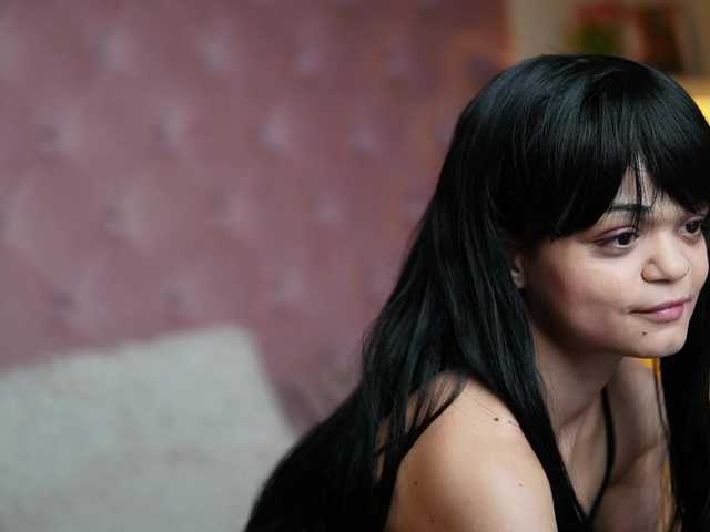 MaiaMini live cam on BongaCams