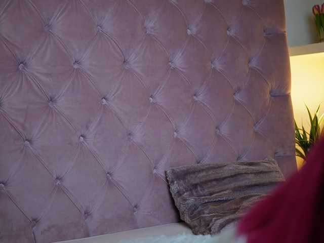 MaiaMini live cam on BongaCams