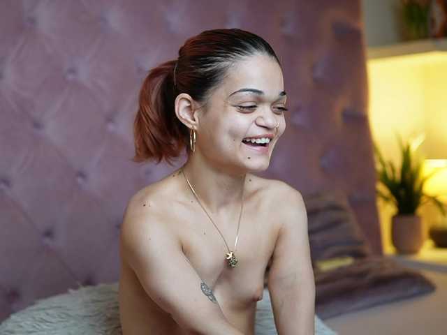 maiamini live sex