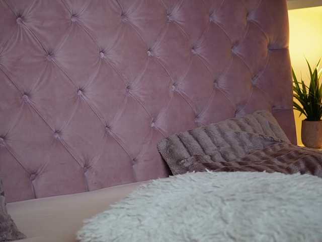 MaiaMini live cam