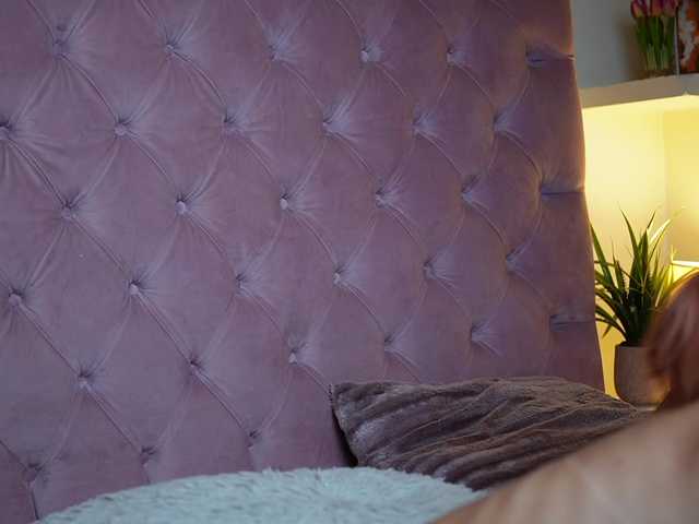 MaiaMini live cam on BongaCams