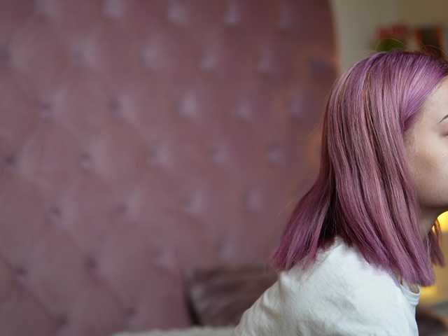 MaiaMini live cam on BongaCams
