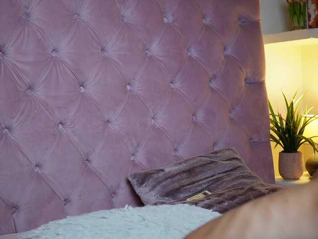 MaiaMini live cam on BongaCams