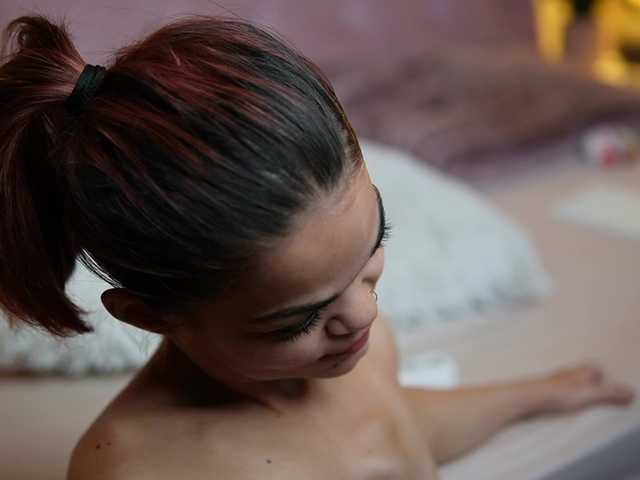 MaiaMini live cam on BongaCams