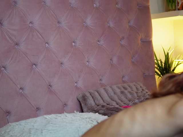 MaiaMini live cam on BongaCams