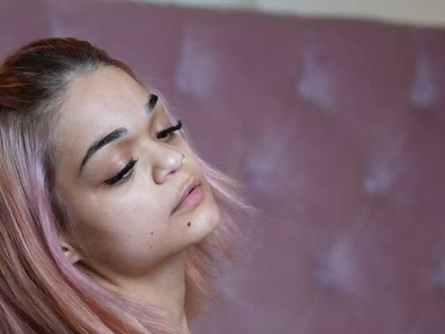 MaiaMini, en directo ahora en BongaCams