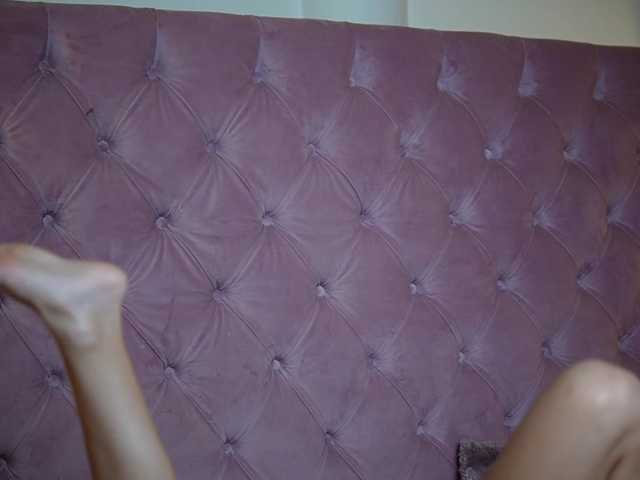 MaiaMini live cam on BongaCams