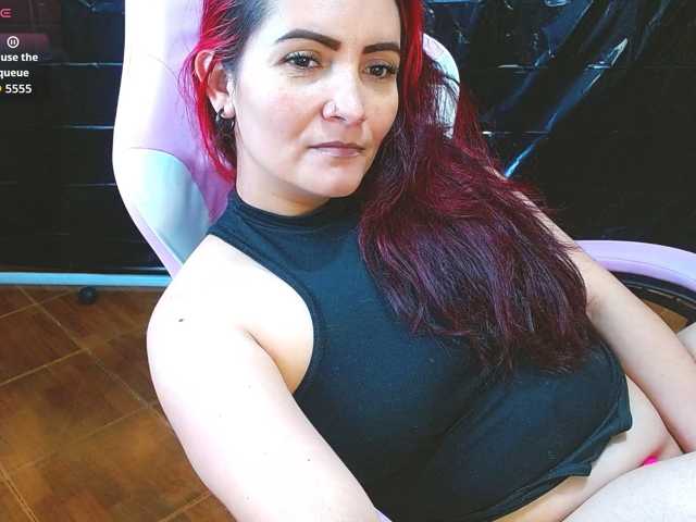 nanis-milf