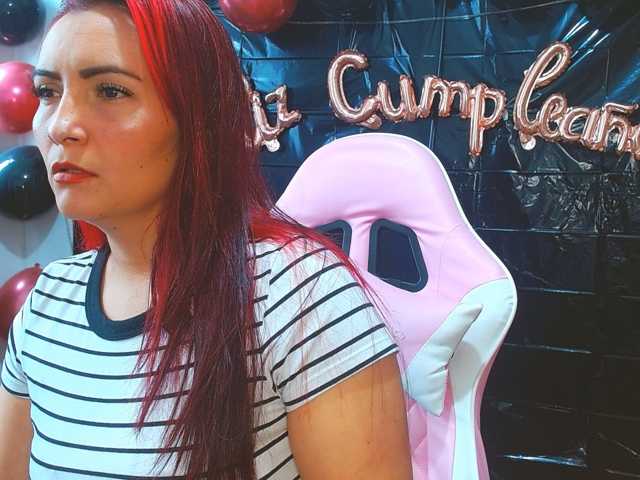 nanis-milf live cam on BongaCams