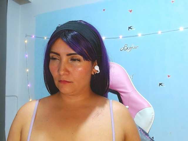 nanis-milf