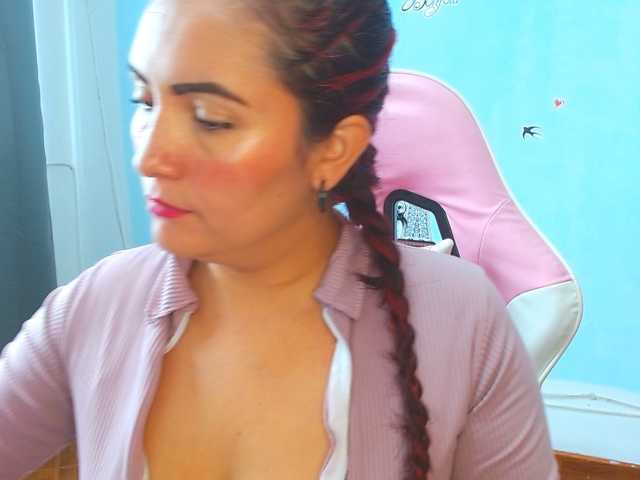 nanis-milf