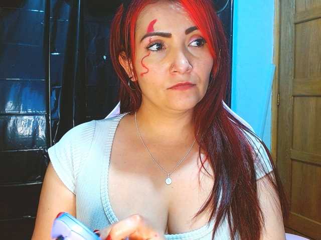 nanis-milf