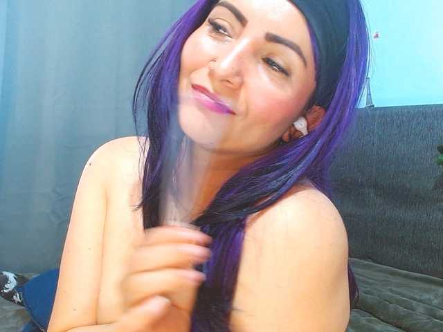 nanis-milf