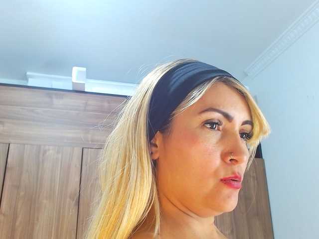 nanis-milf