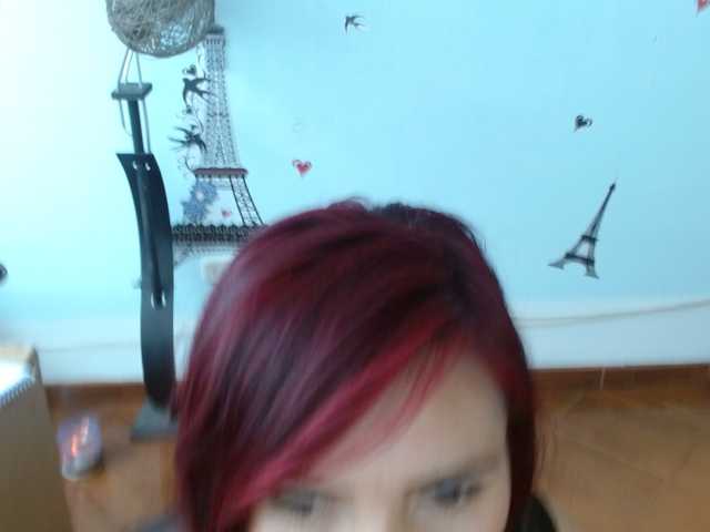 nanis-milf live cam on BongaCams
