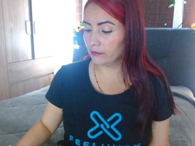 nanis-milf