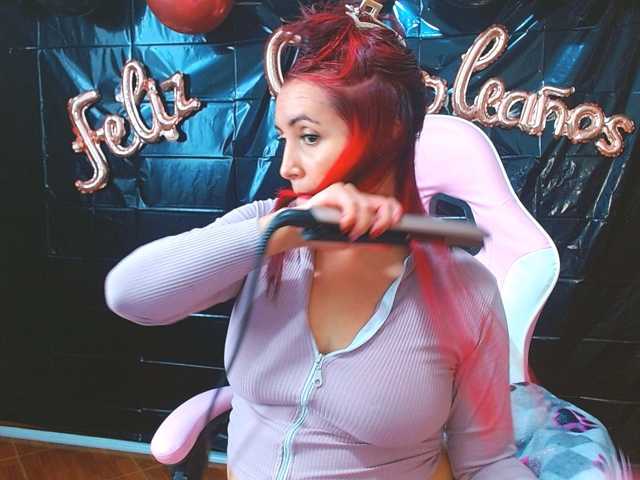 nanis-milf