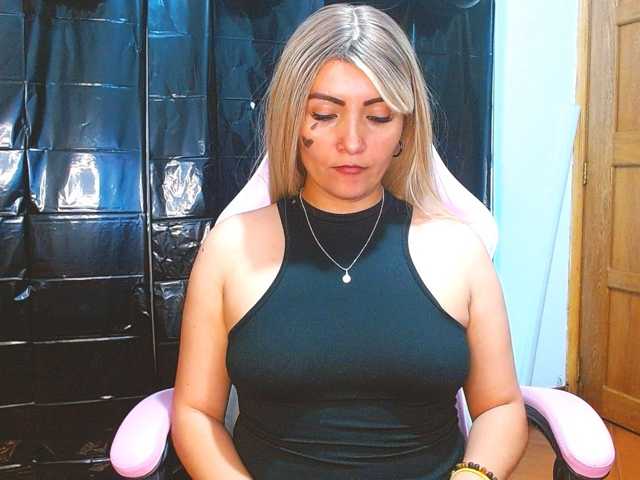 nanis-milf