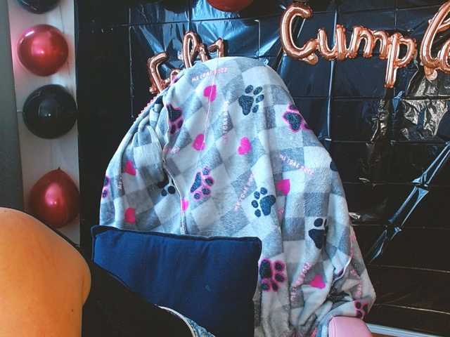 nanis-milf, en directo ahora en BongaCams