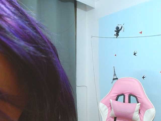 nanis-milf live cam on BongaCams
