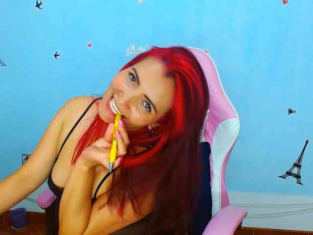 moons-ivy webcam