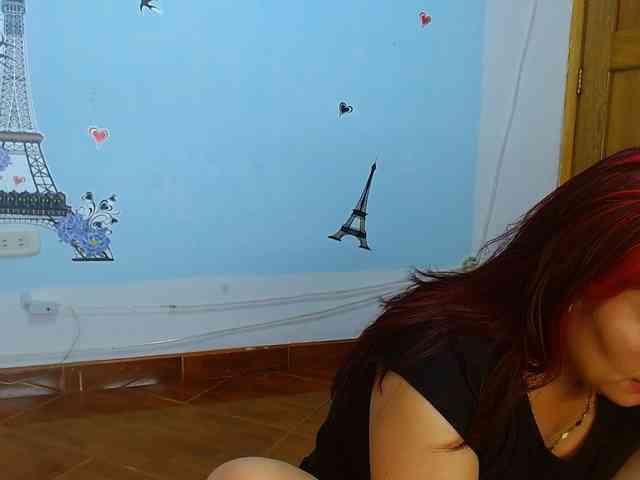 moons-ivy webcam