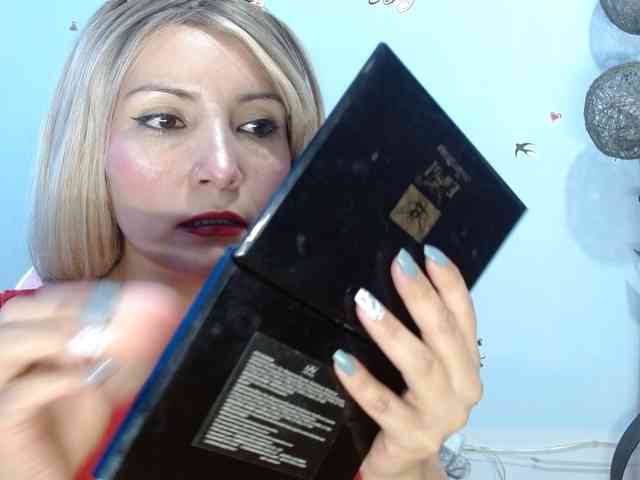 nanis-milf webcam