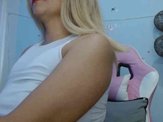 nanis-milf