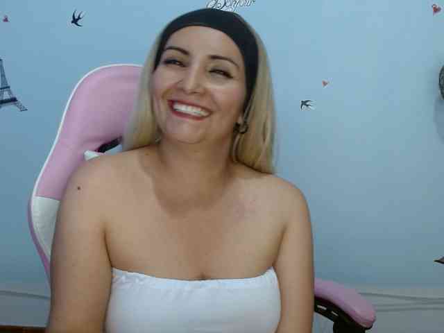 nanis-milf webcam