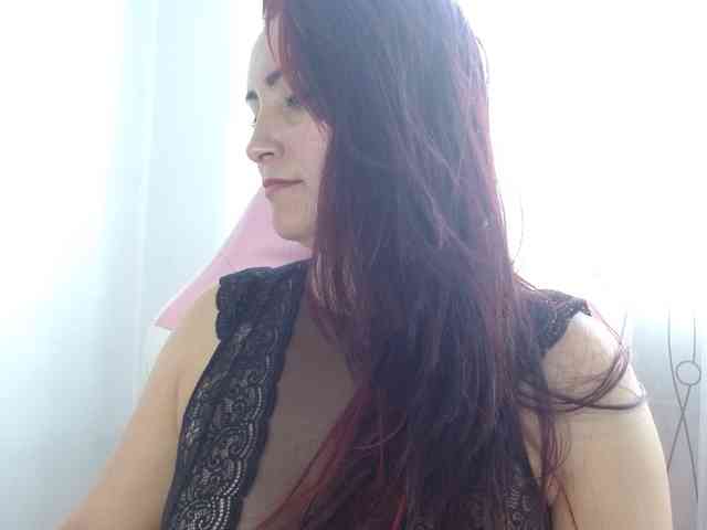 nanis-milf webcam