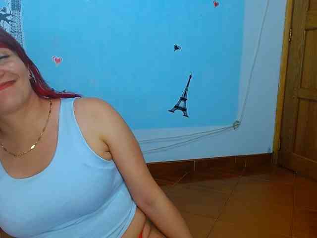 moons-ivy webcam