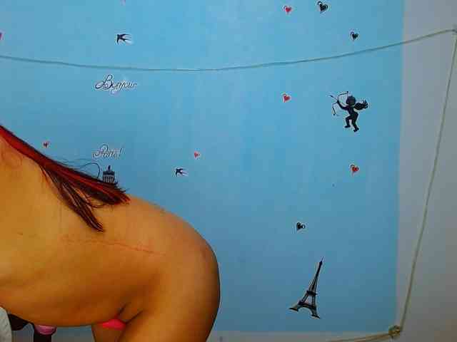 moons-ivy webcam