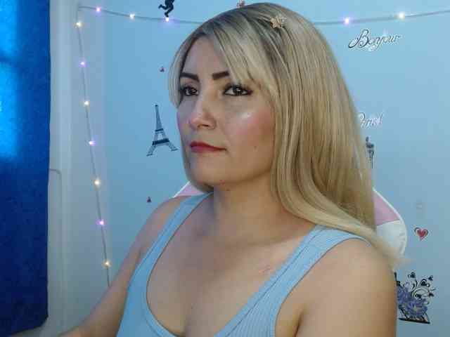 nanis-milf