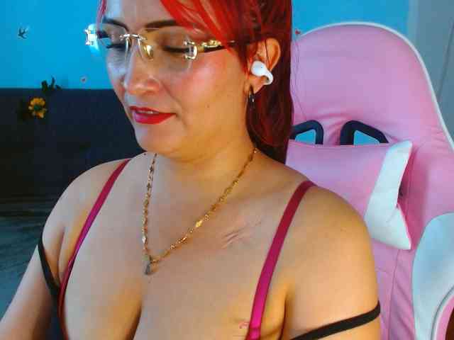 nanis-milf