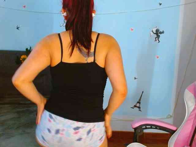moons-ivy webcam