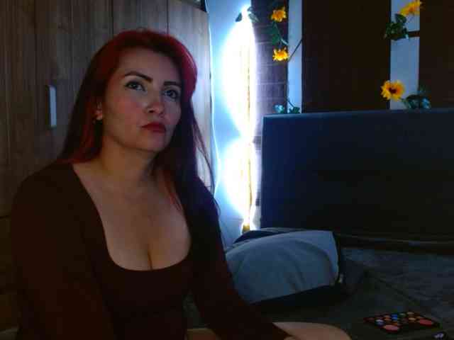 moons-ivy webcam