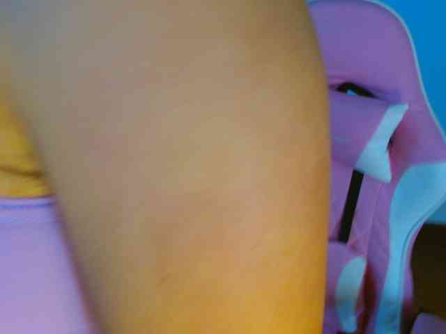 moons-ivy webcam